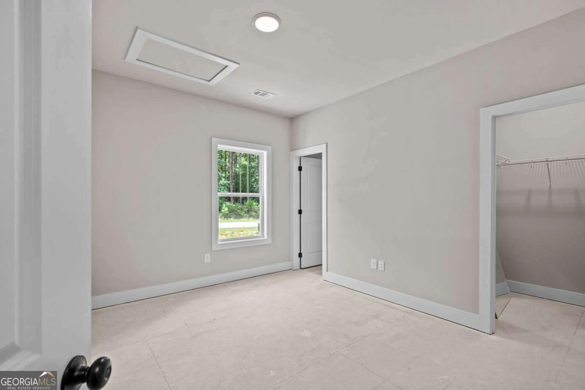 1165 Watersedge Cove