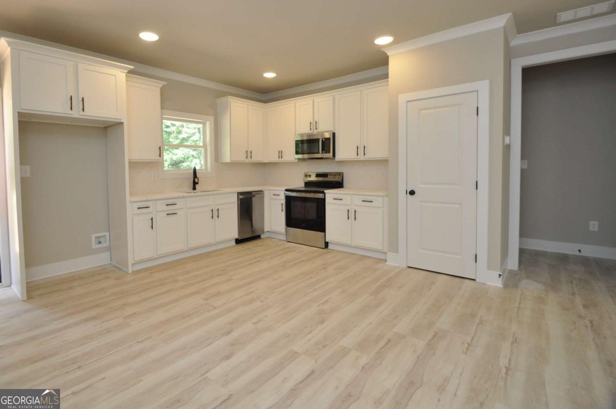 1192 Sunset Cove