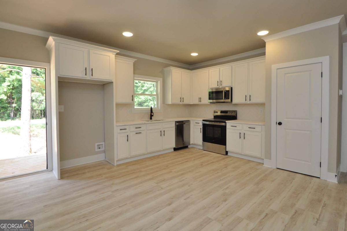 1192 Sunset Cove