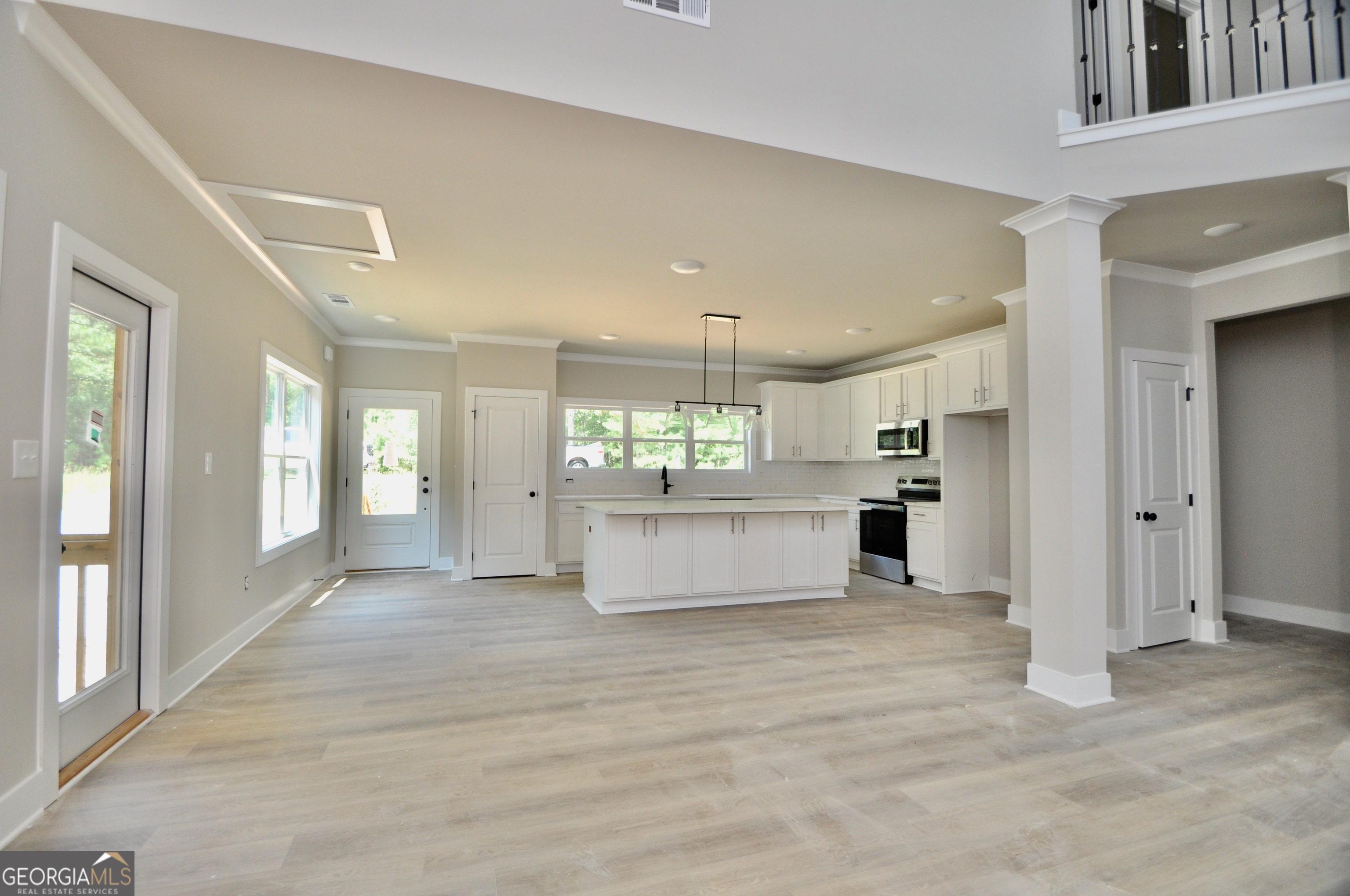 1198 Sunset Cove