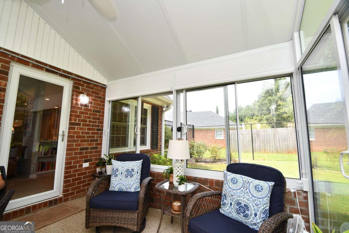 102 Meadow Creek Drive