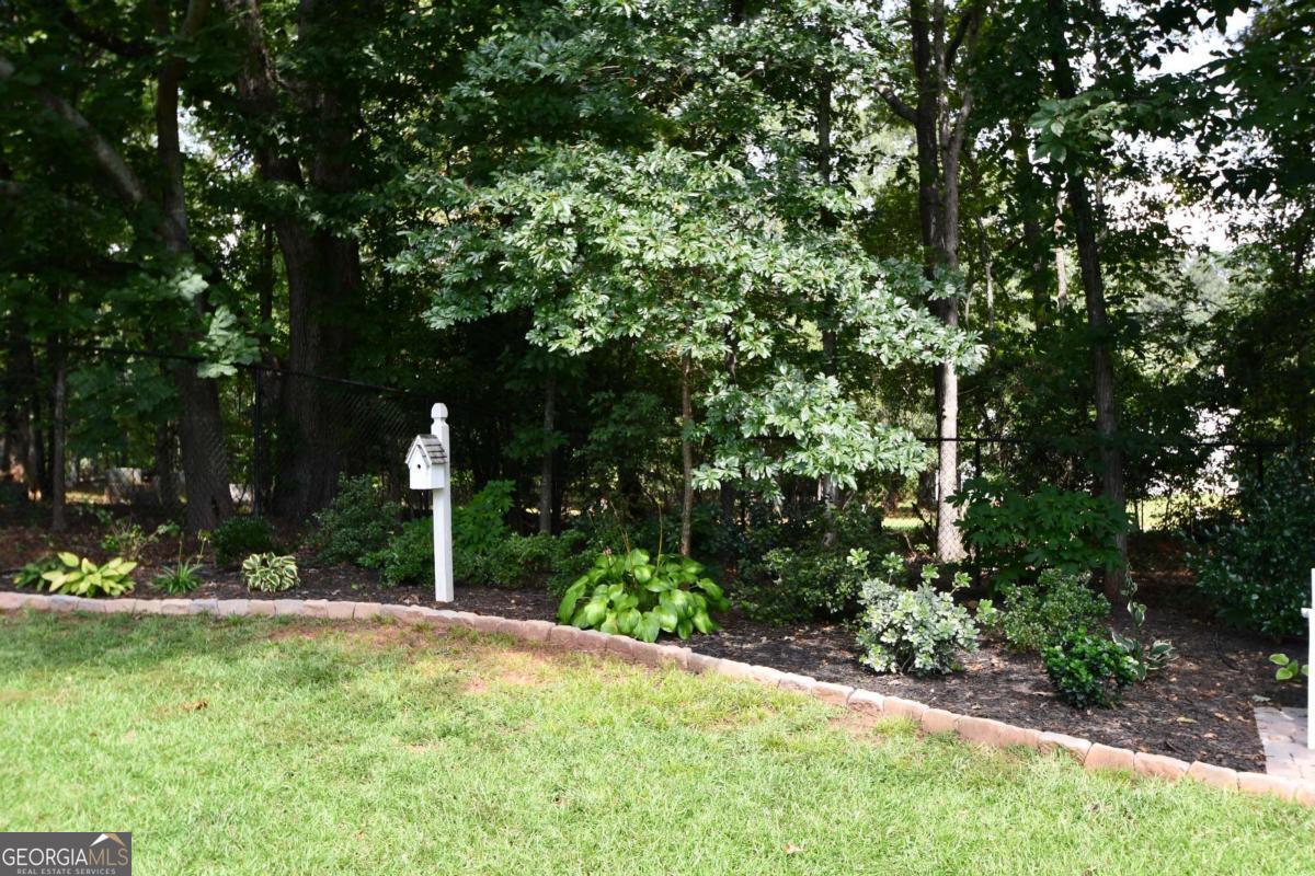 102 Meadow Creek Drive
