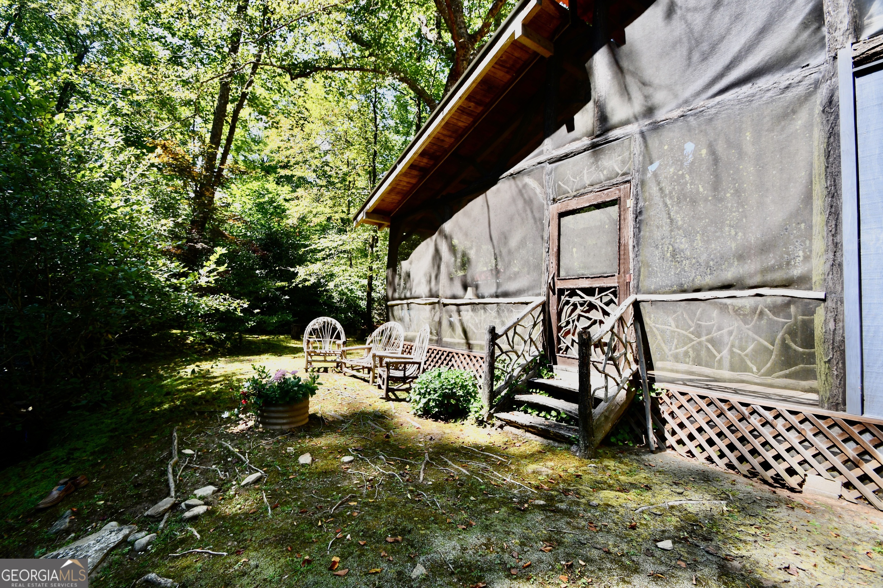 605 W Wildcat Road