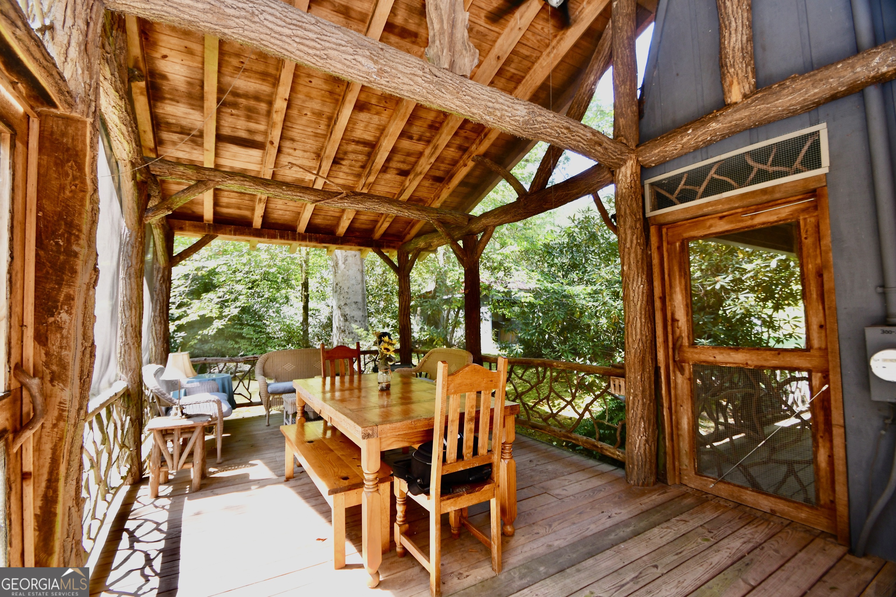 605 W Wildcat Road