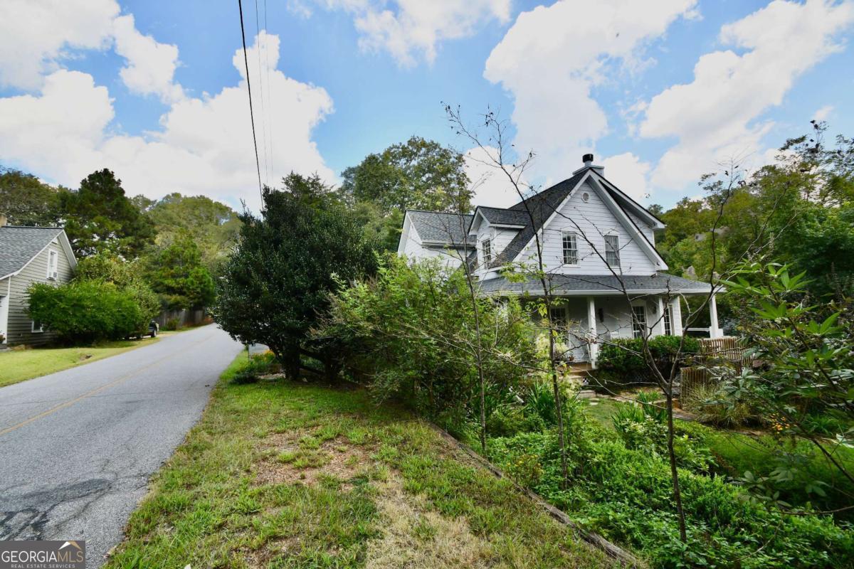 202 Plantation Road