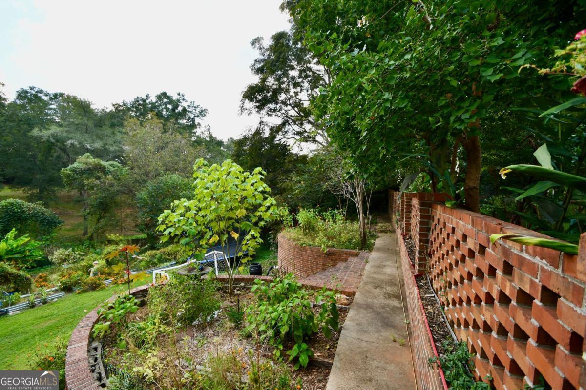 202 Plantation Road