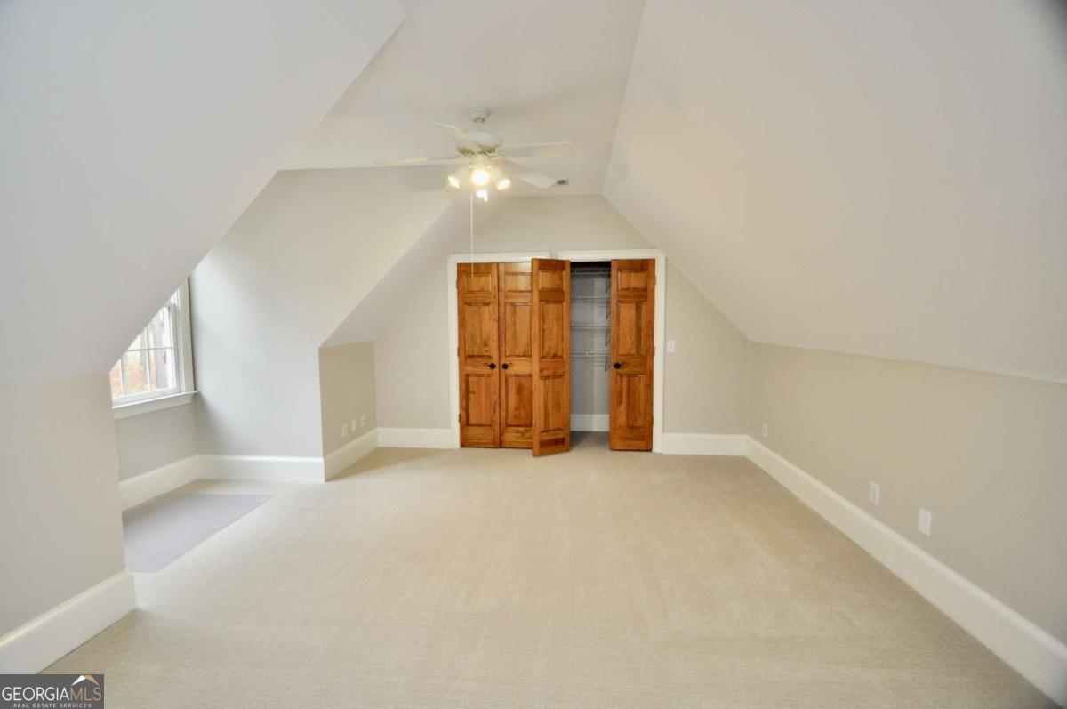 1070 Lexington Court