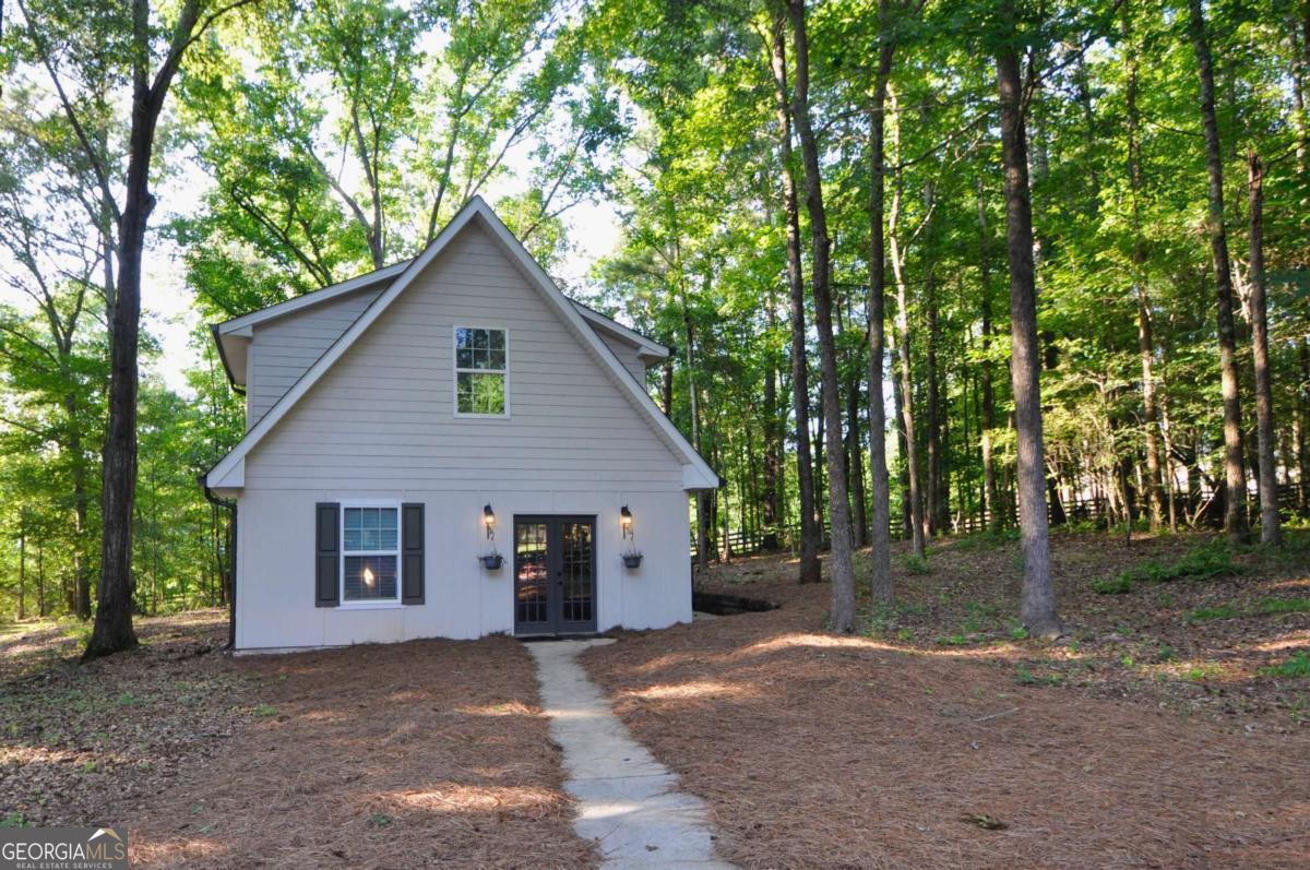 1070 Lexington Court