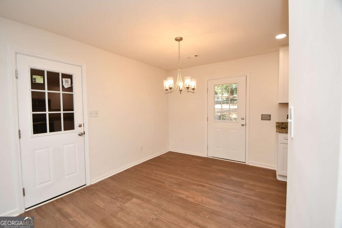 110 Thomas Trail, Covington