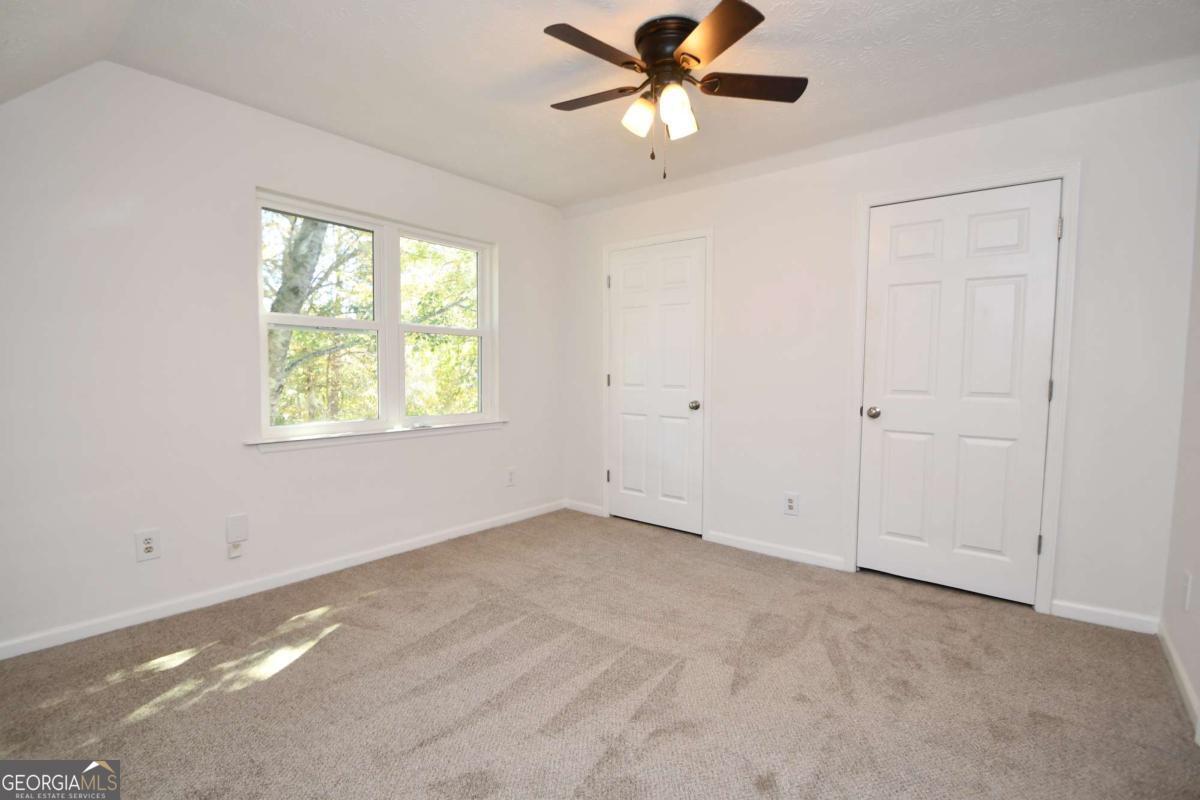 110 Thomas Trail, Covington