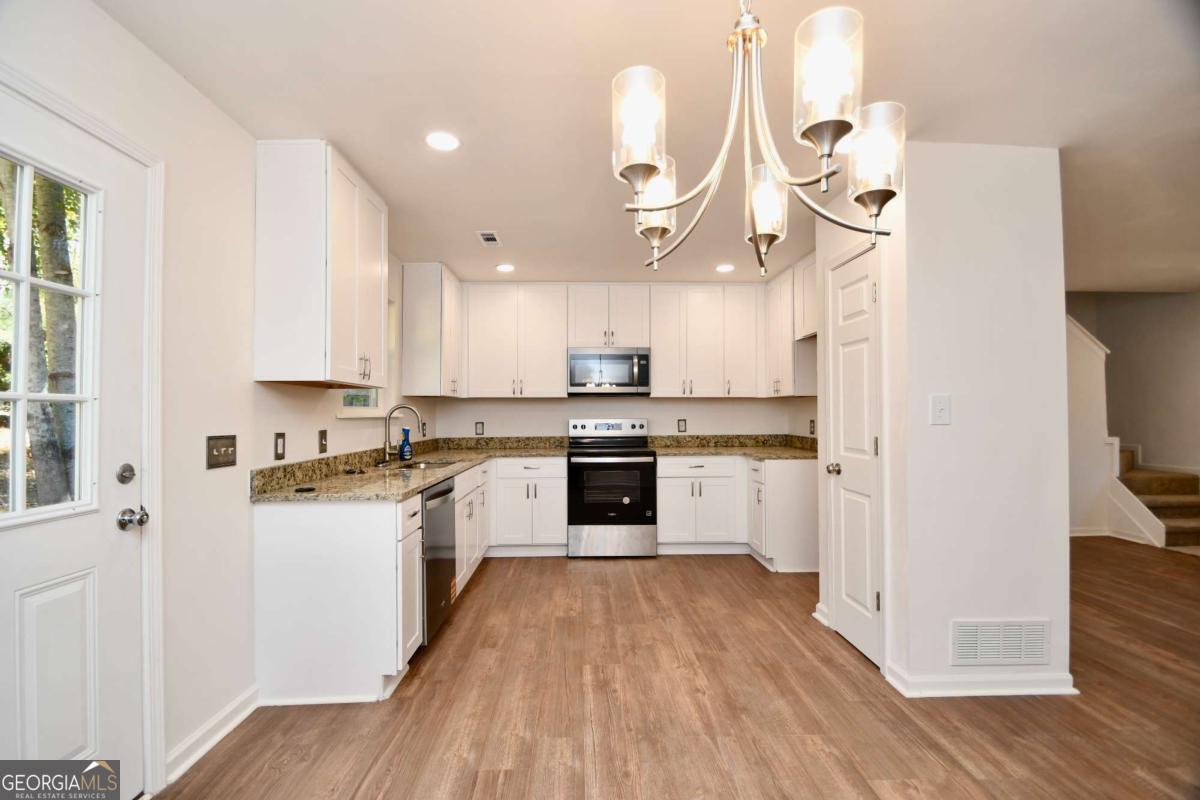 110 Thomas Trail, Covington