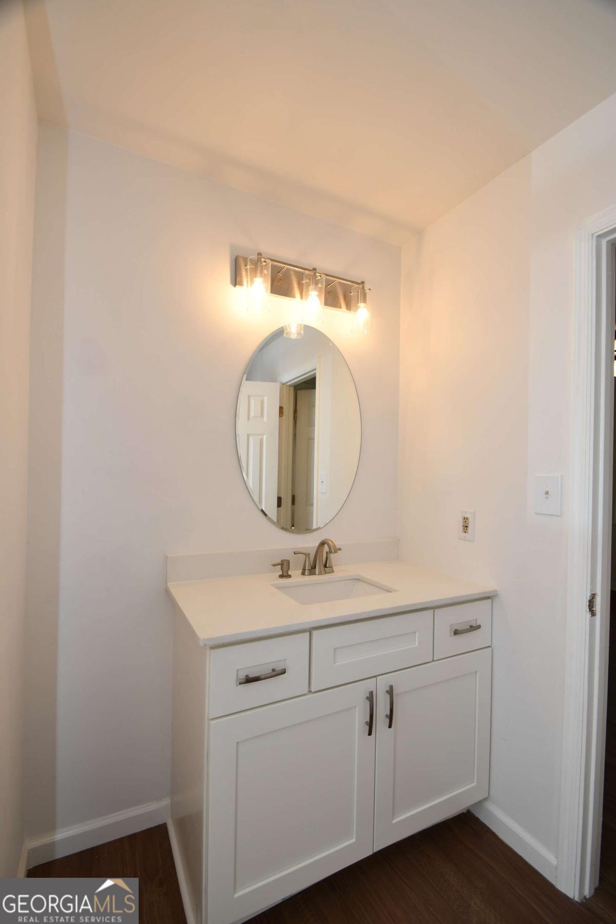 110 Thomas Trail, Covington