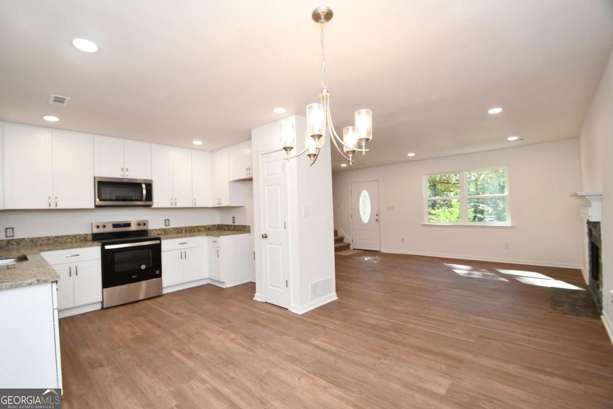 110 Thomas Trail, Covington