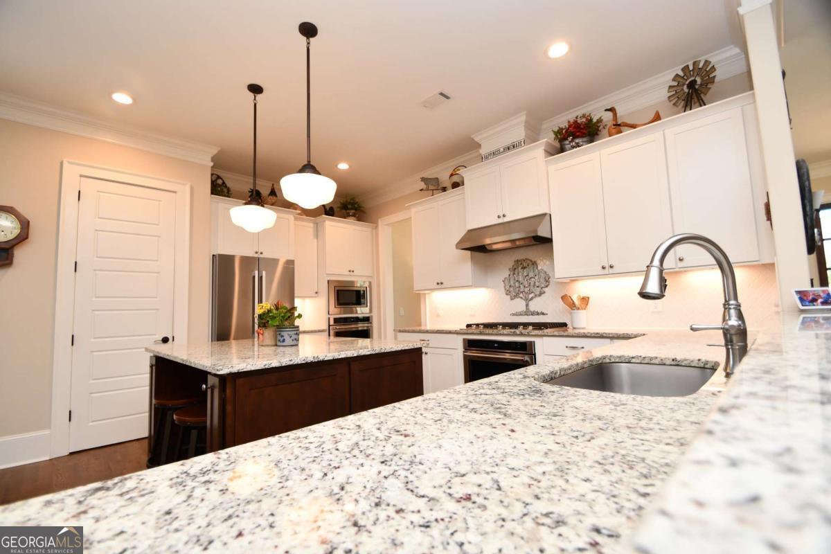 2624 Bent Pine Drive, Statham