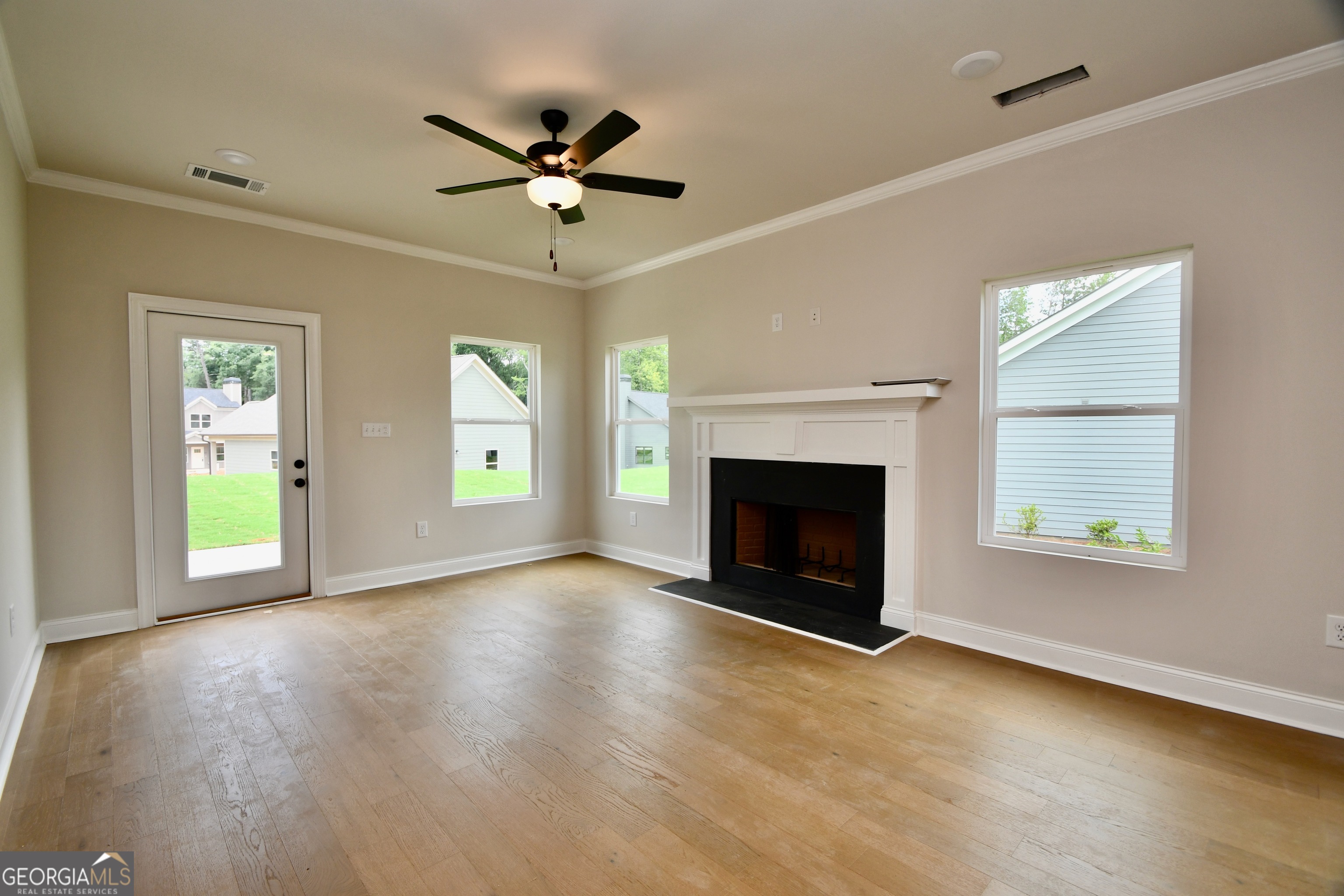 215 Timsbury