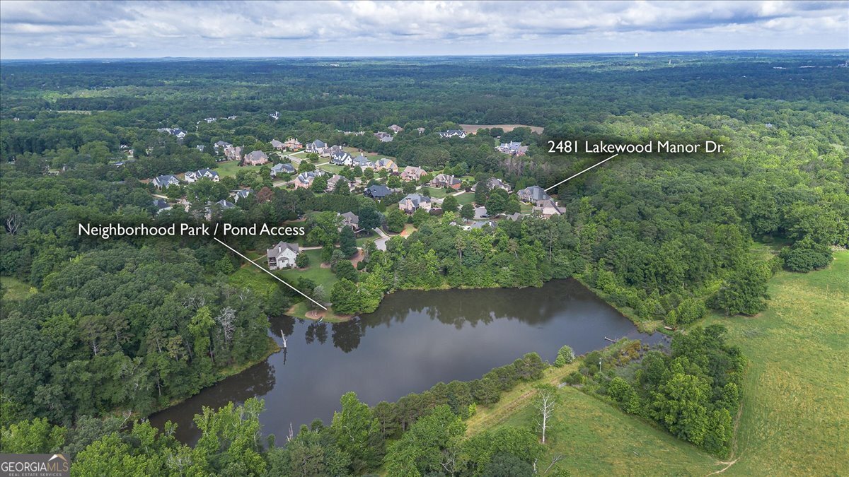 2481 Lakewood Manor Drive