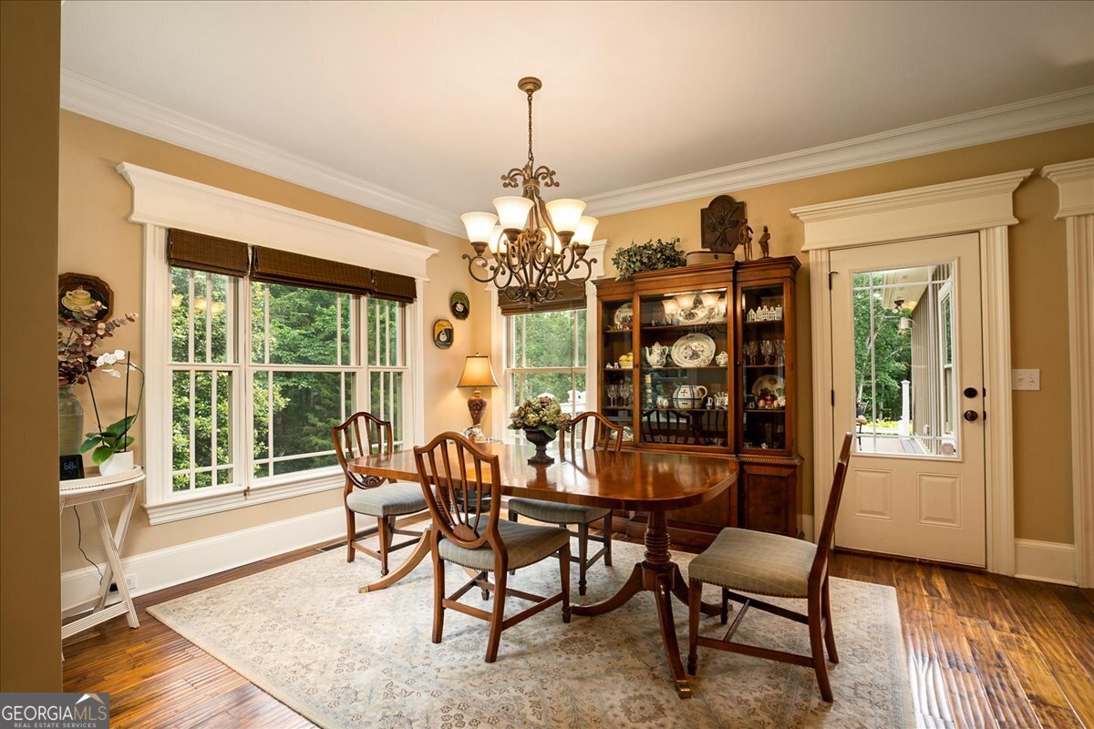 2481 Lakewood Manor Drive