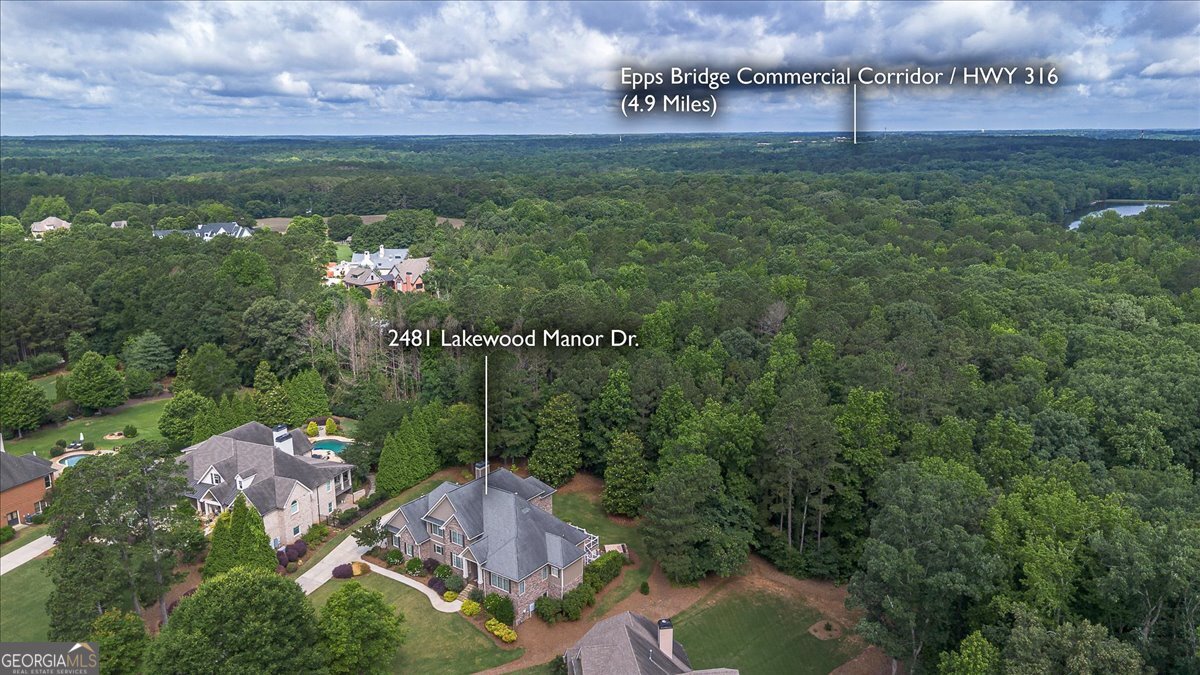 2481 Lakewood Manor Drive