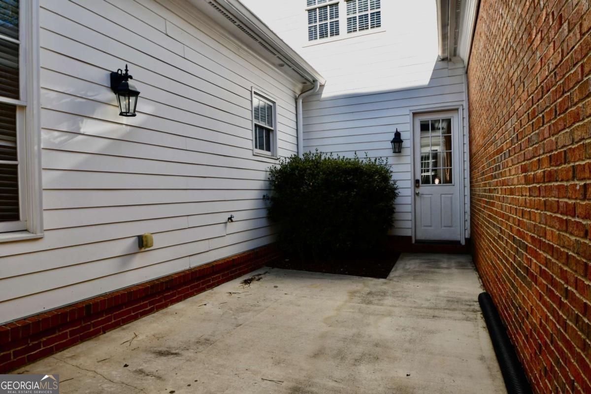 100 Ansonborough Lane # 403