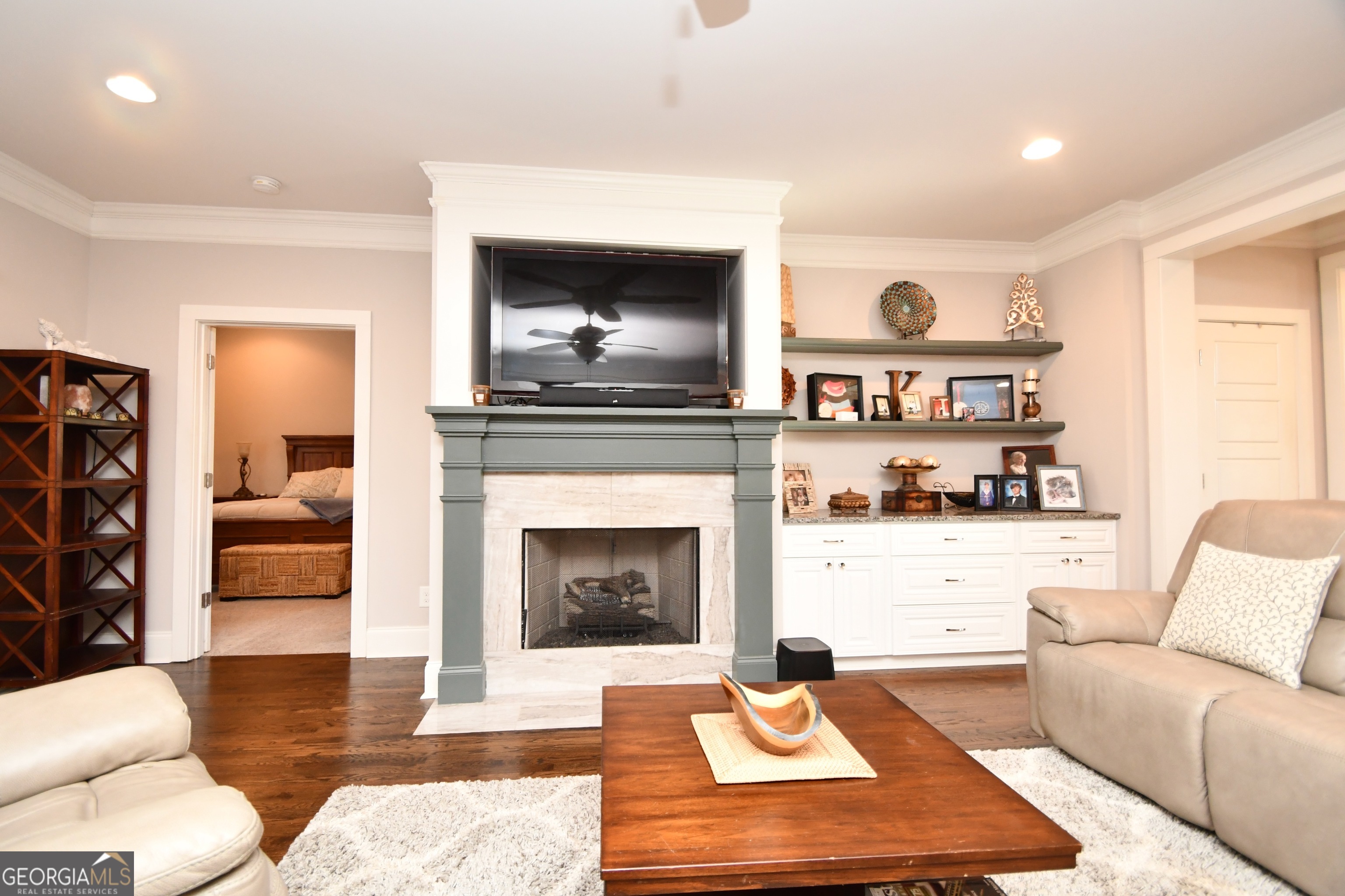 1080 Oak Ridge Court