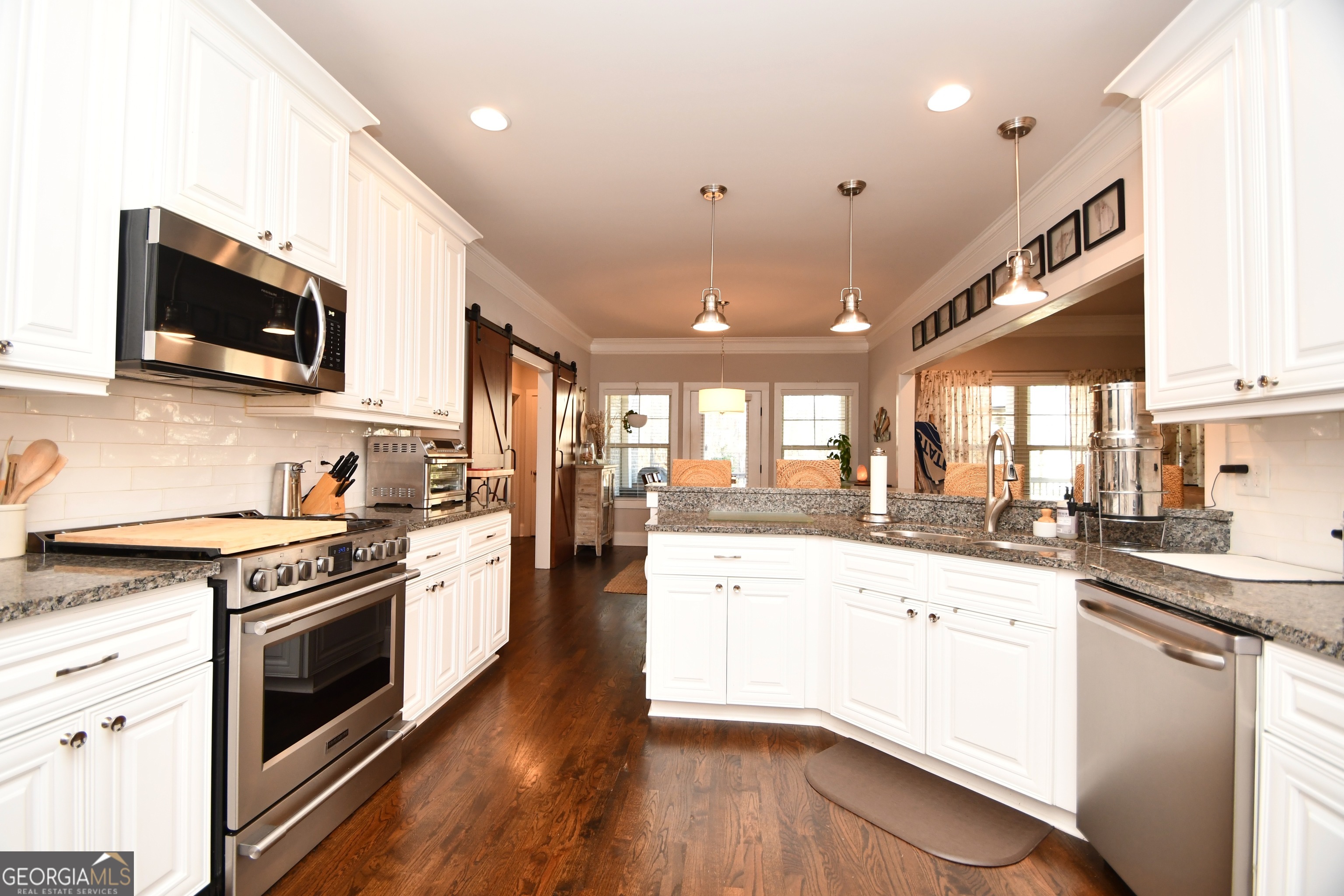 1080 Oak Ridge Court