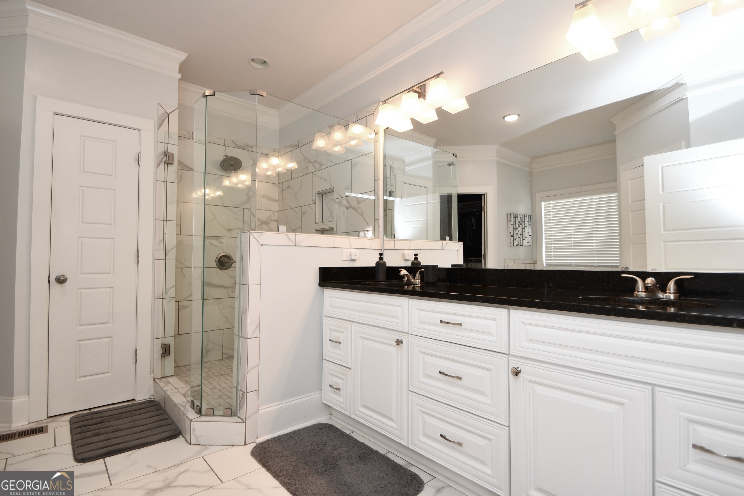 1080 Oak Ridge Court