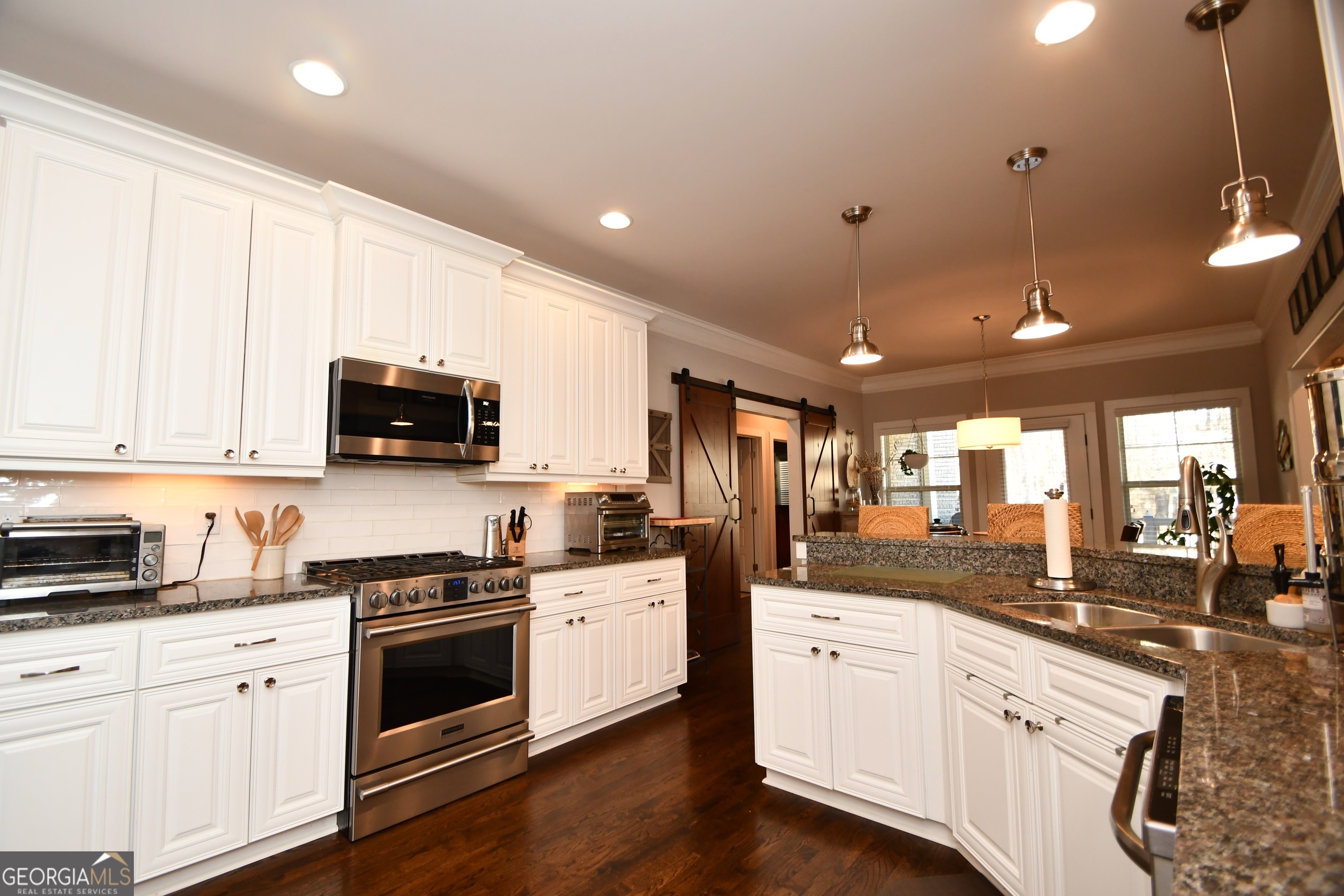 1080 Oak Ridge Court