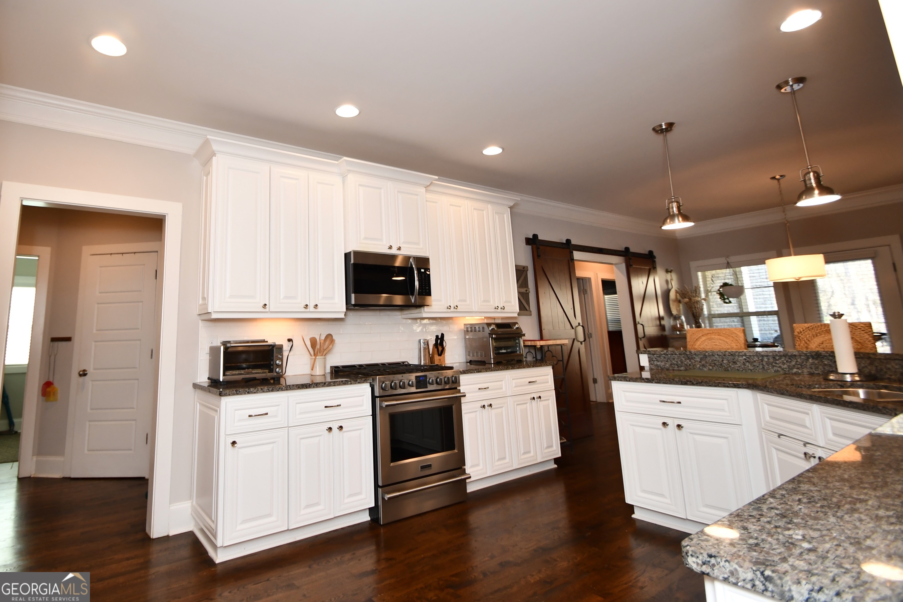 1080 Oak Ridge Court