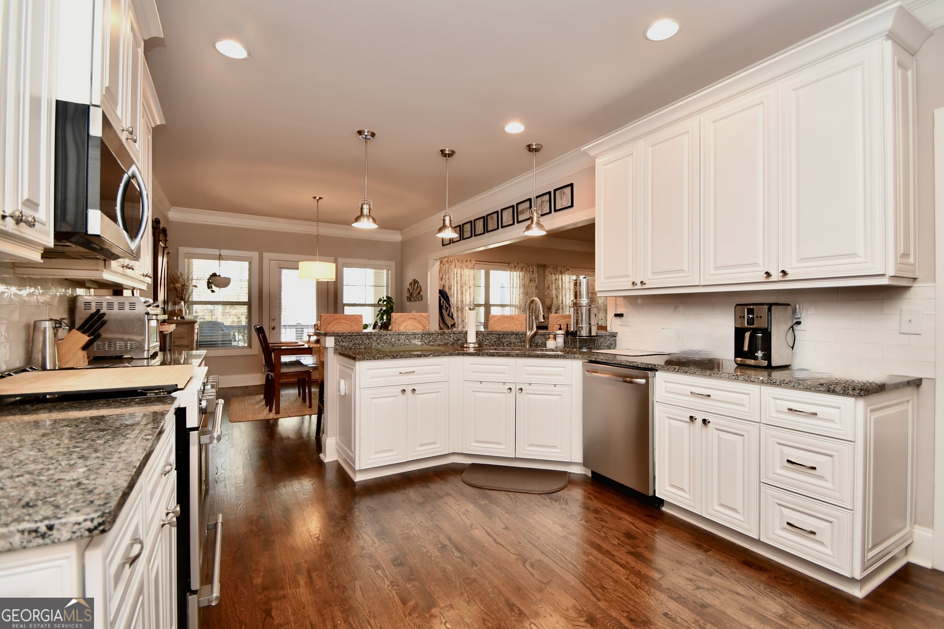 1080 Oak Ridge Court