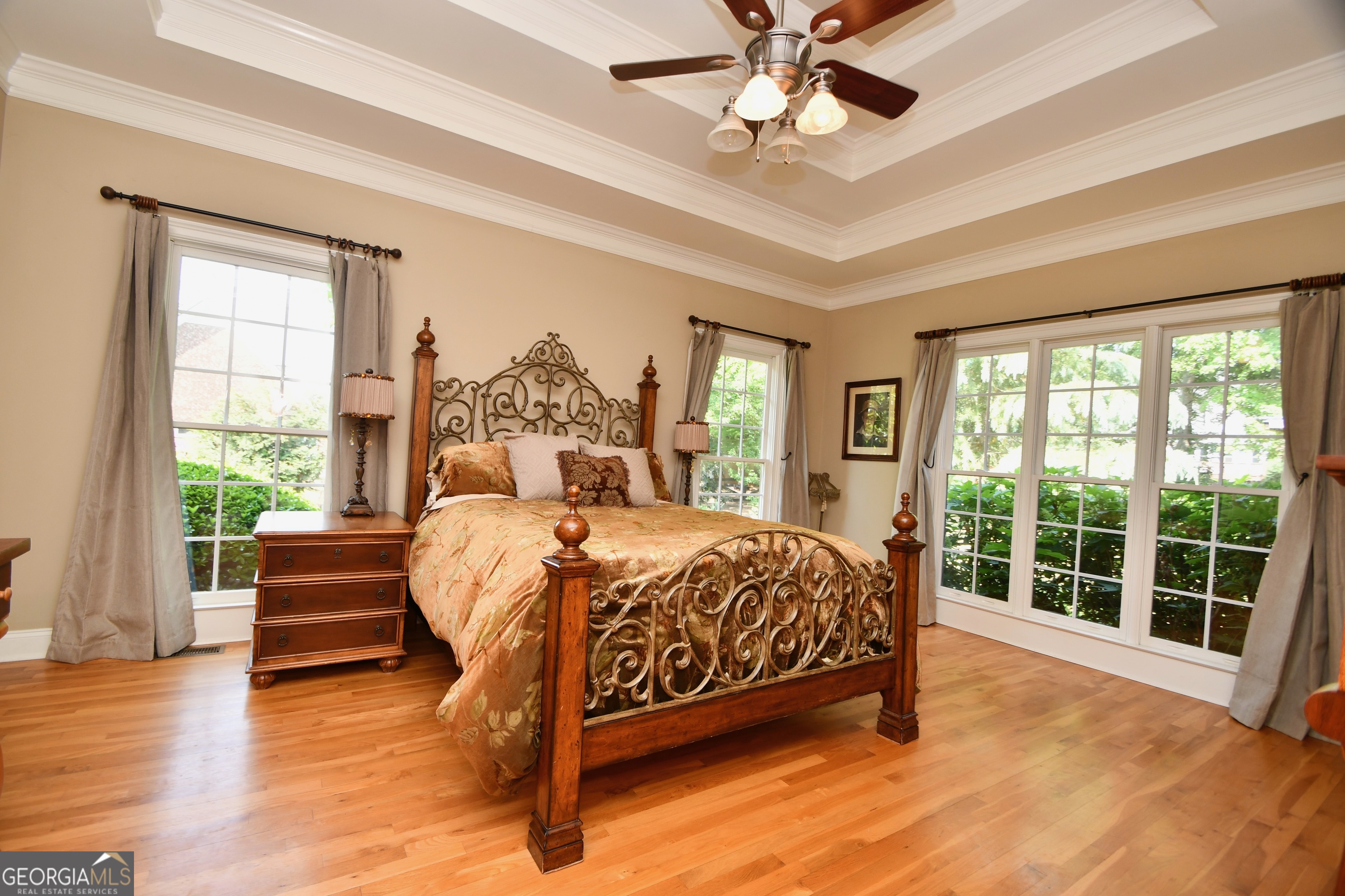 1160 Oaklake Terrace