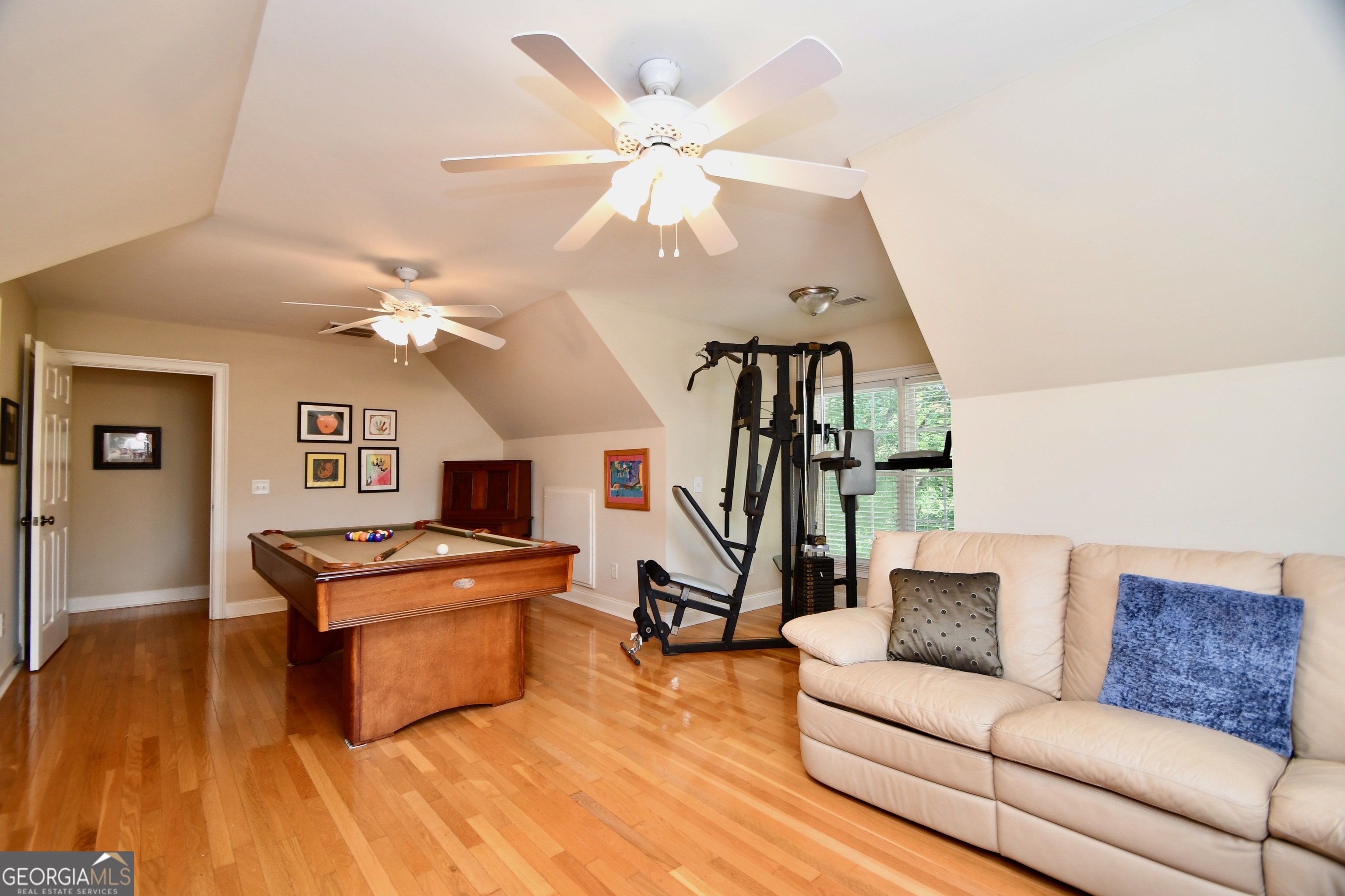 1160 Oaklake Terrace