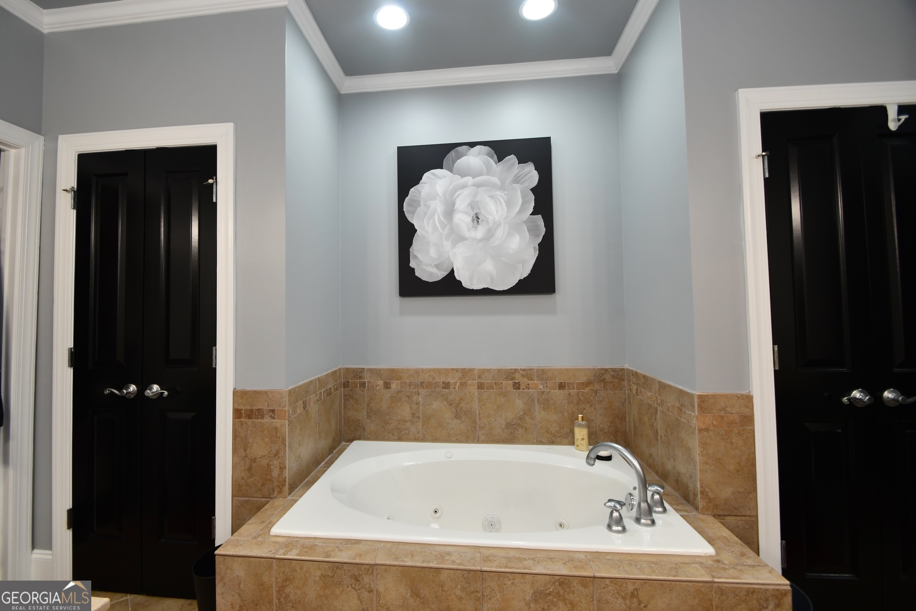 2305 S Lumpkin Street # 13