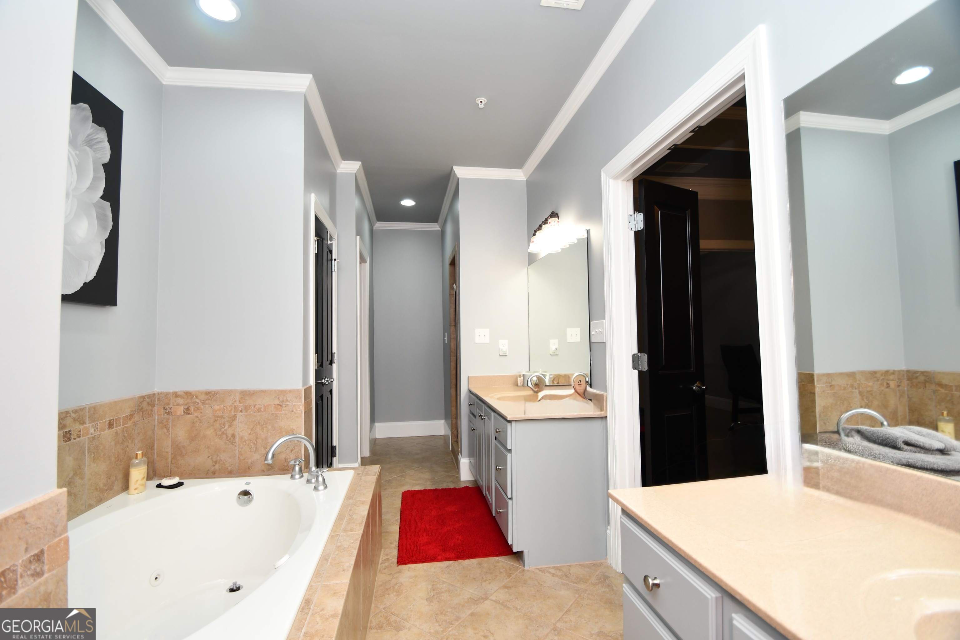 2305 S Lumpkin Street # 13