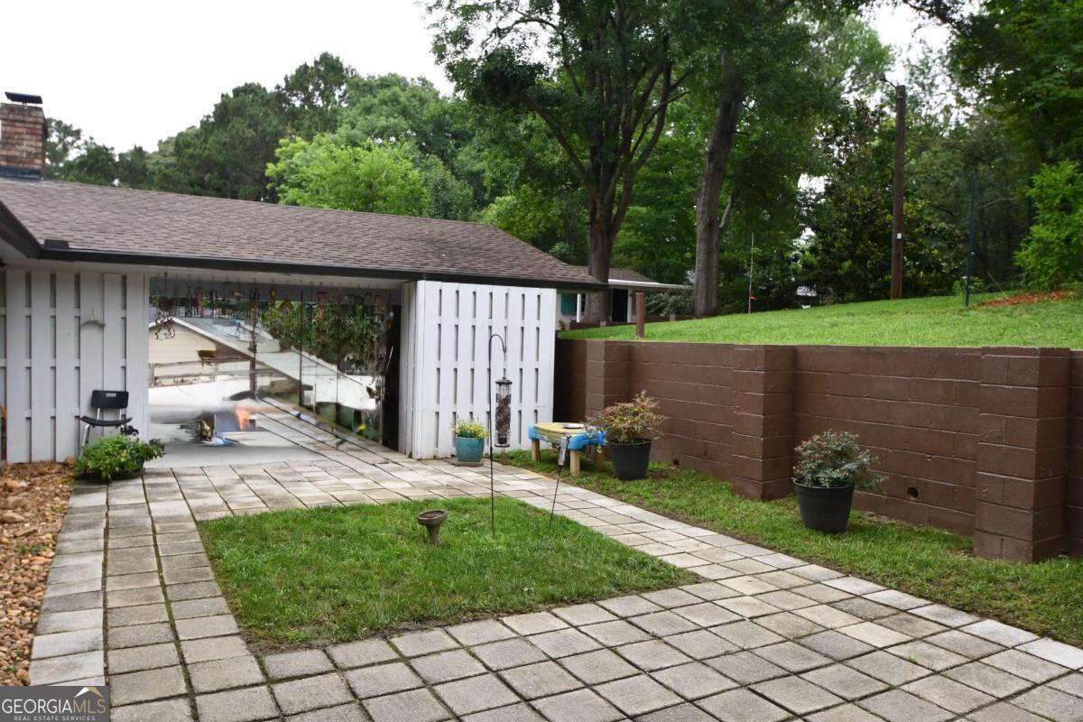 280 Valleybrook Drive