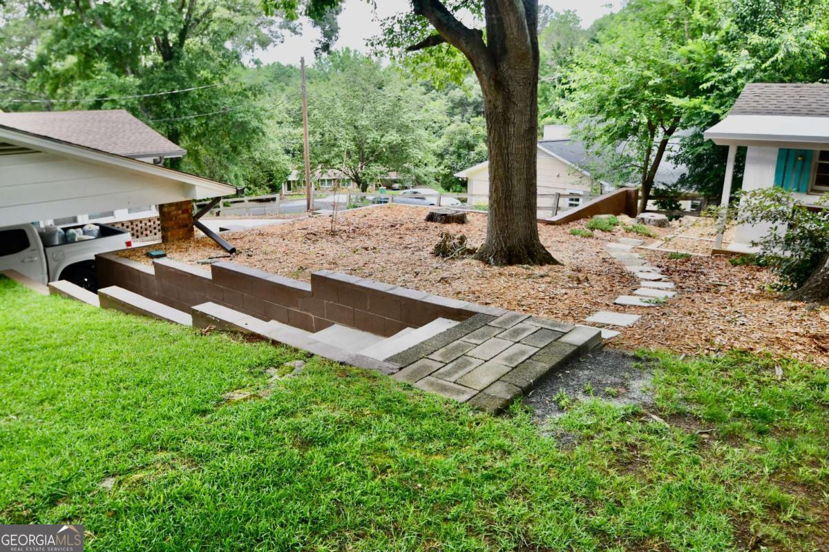 280 Valleybrook Drive