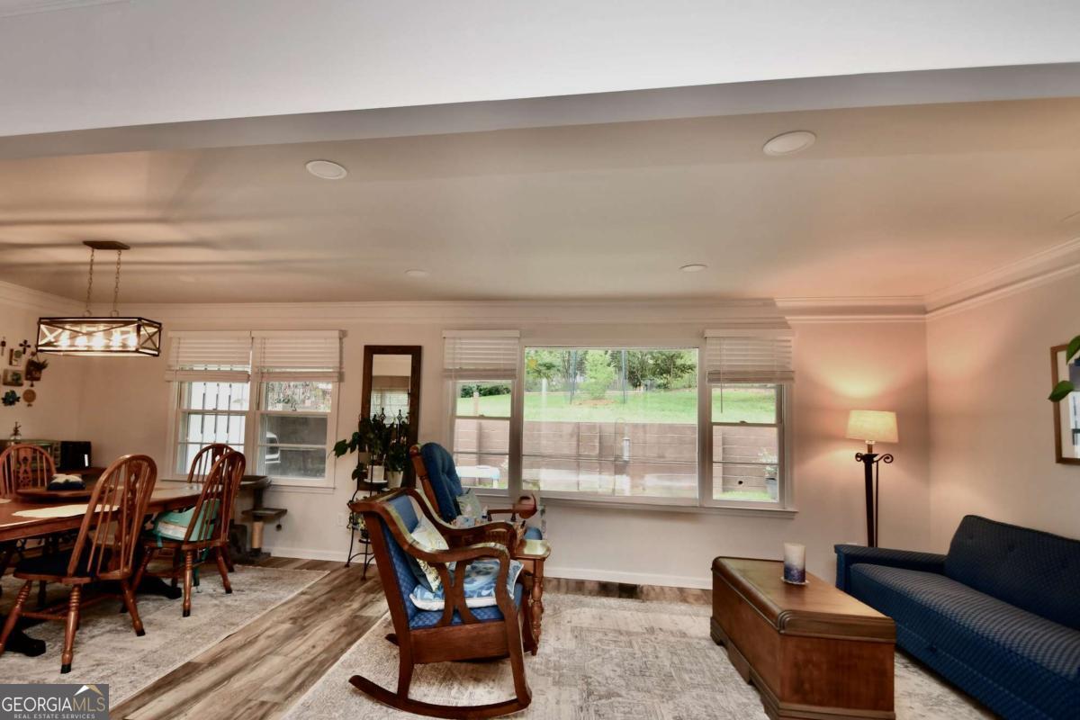 280 Valleybrook Drive