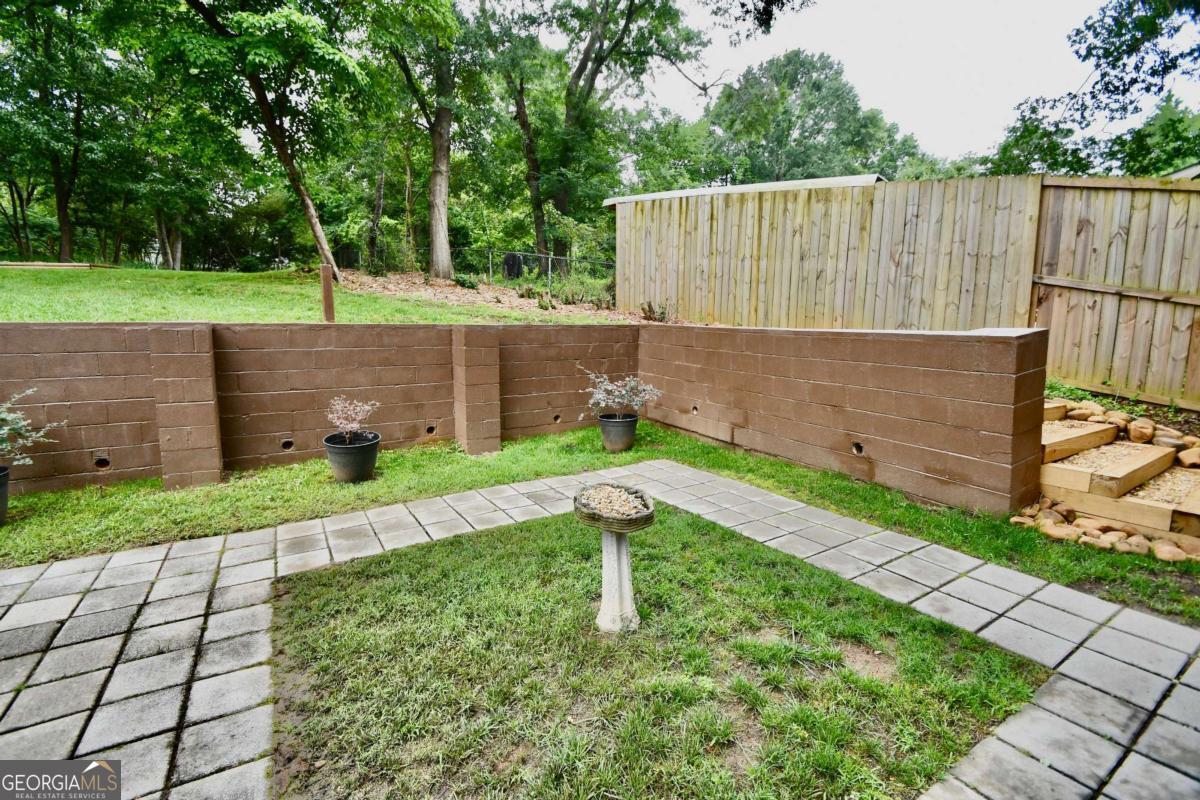 280 Valleybrook Drive