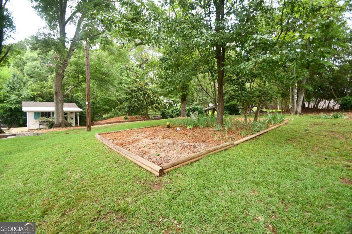 280 Valleybrook Drive