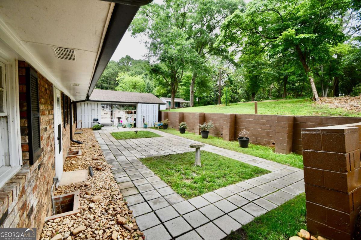 280 Valleybrook Drive