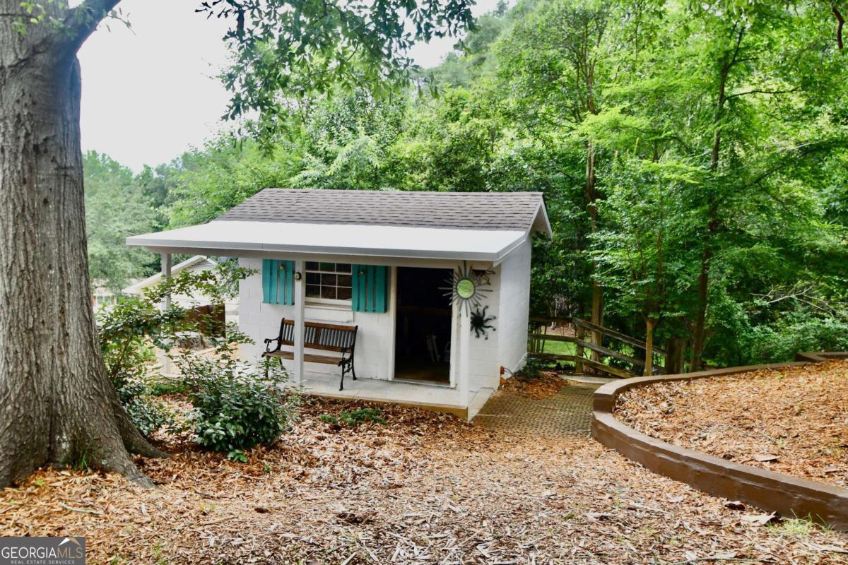 280 Valleybrook Drive