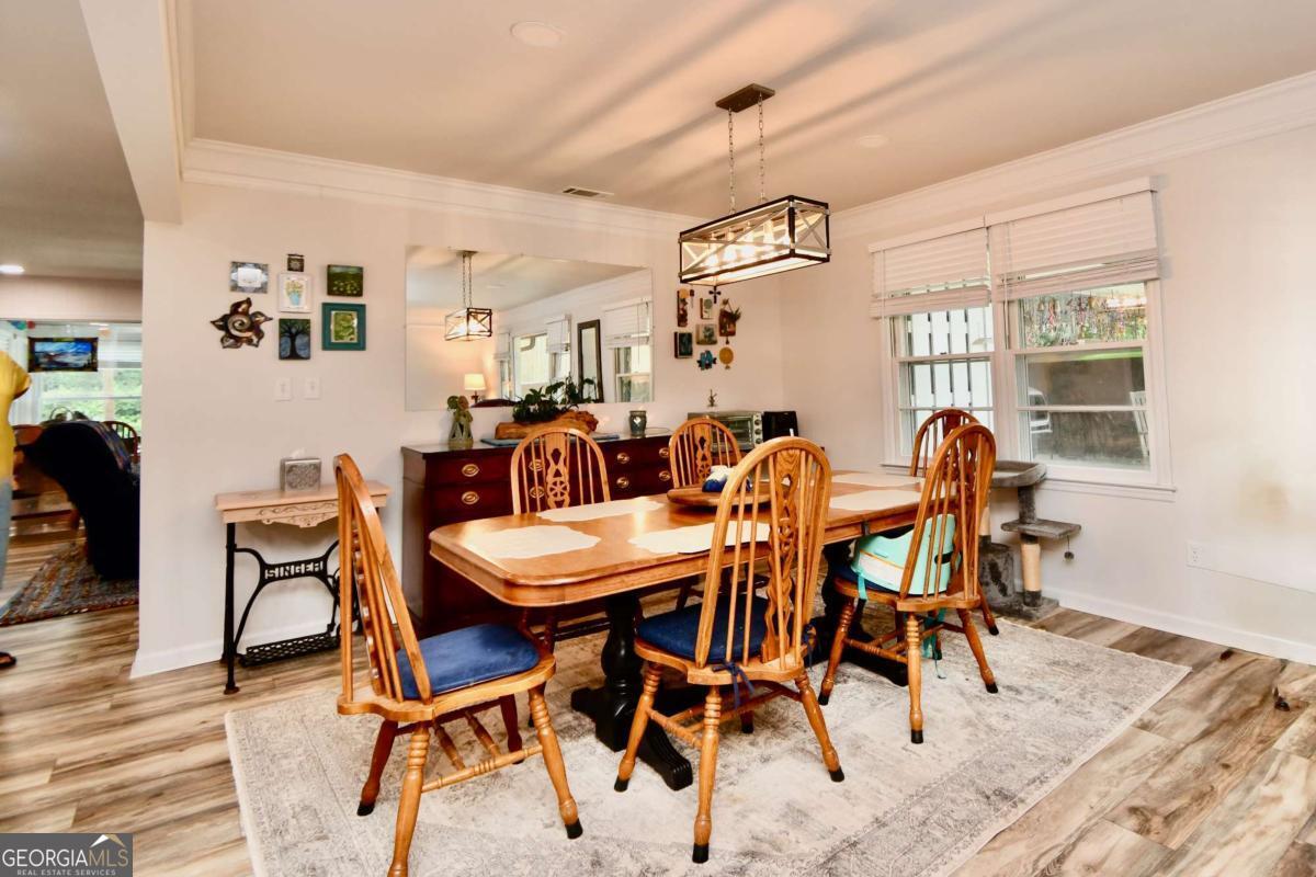 280 Valleybrook Drive