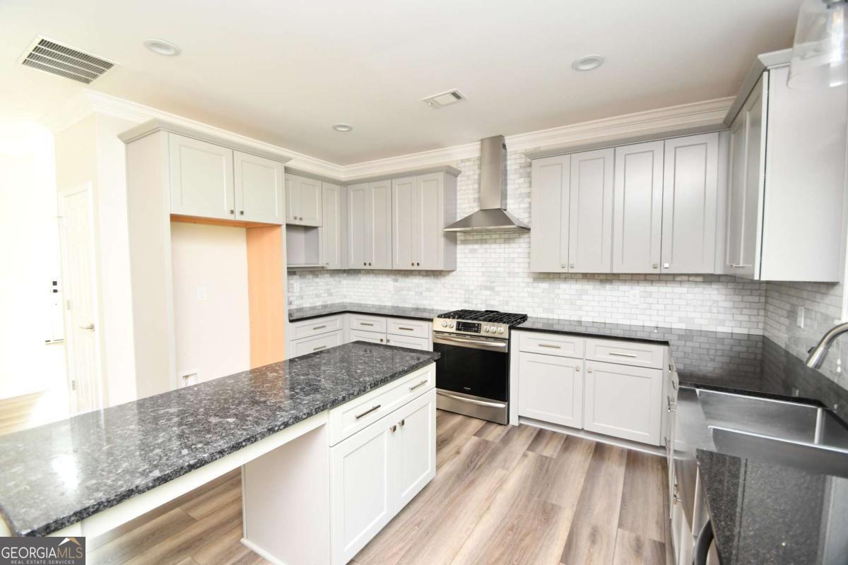 3065 Meadow Springs Drive
