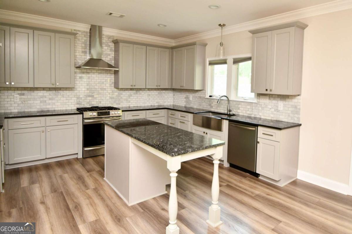 3065 Meadow Springs Drive