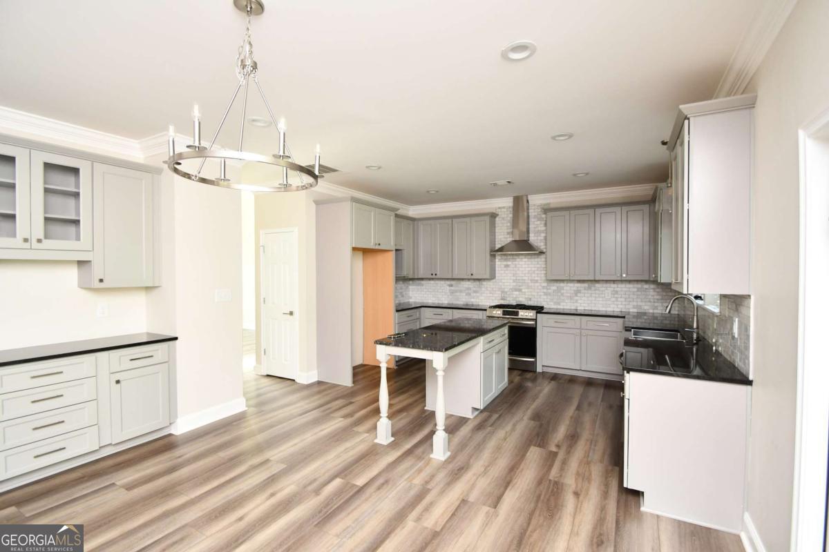 3065 Meadow Springs Drive