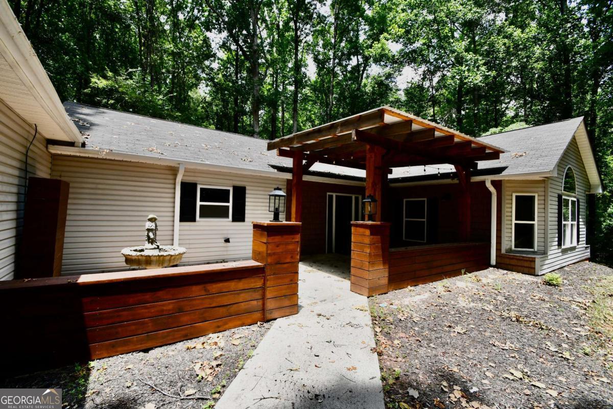 257 Lake Place Drive