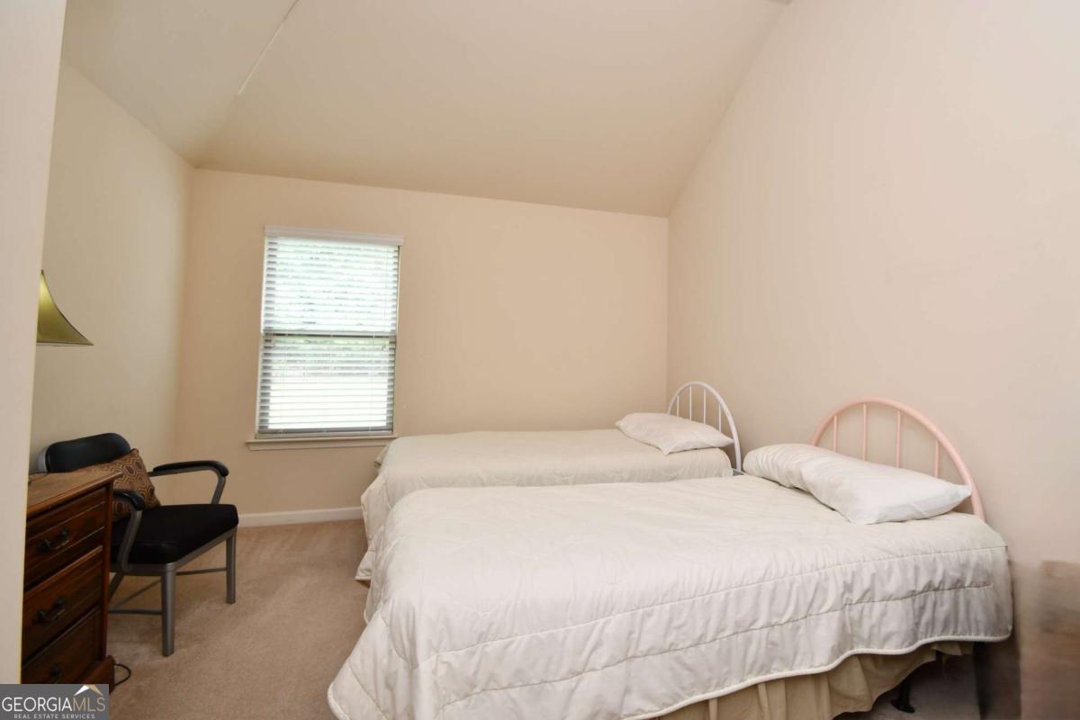 1140 Riverhill Drive