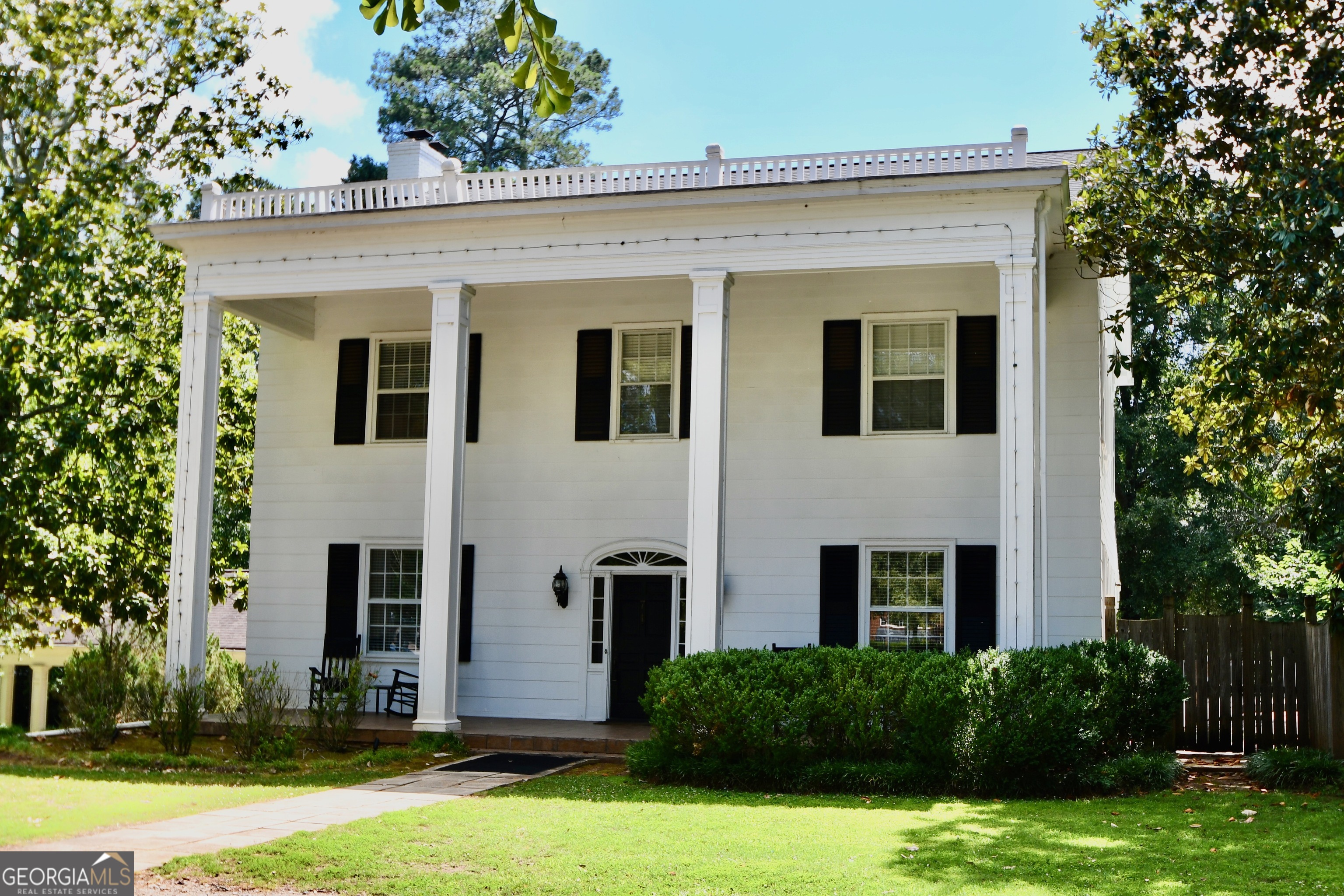 7 & 18 Main Street