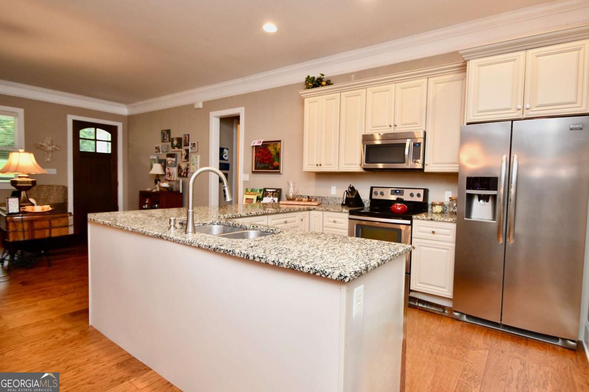 2210 Flat Rock Road
