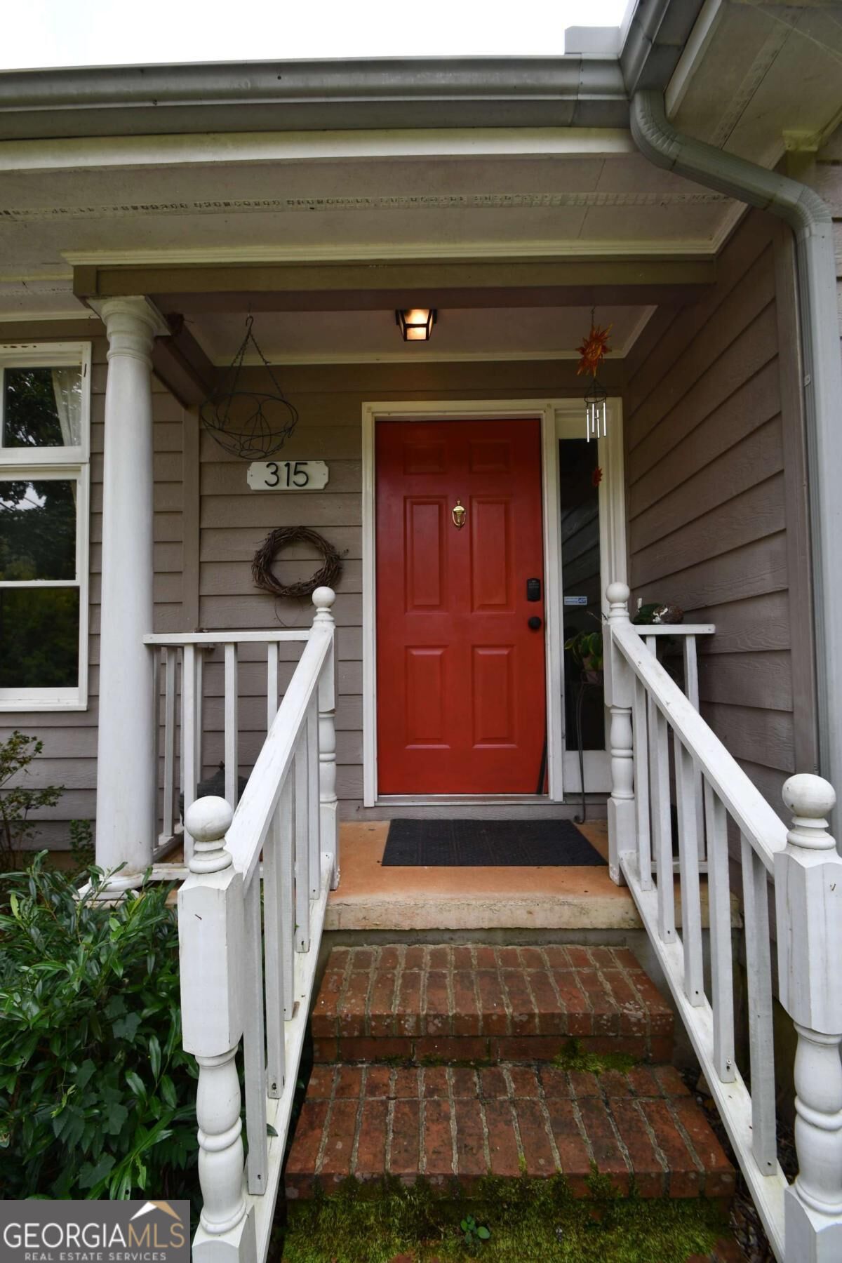 315 Rocky Drive