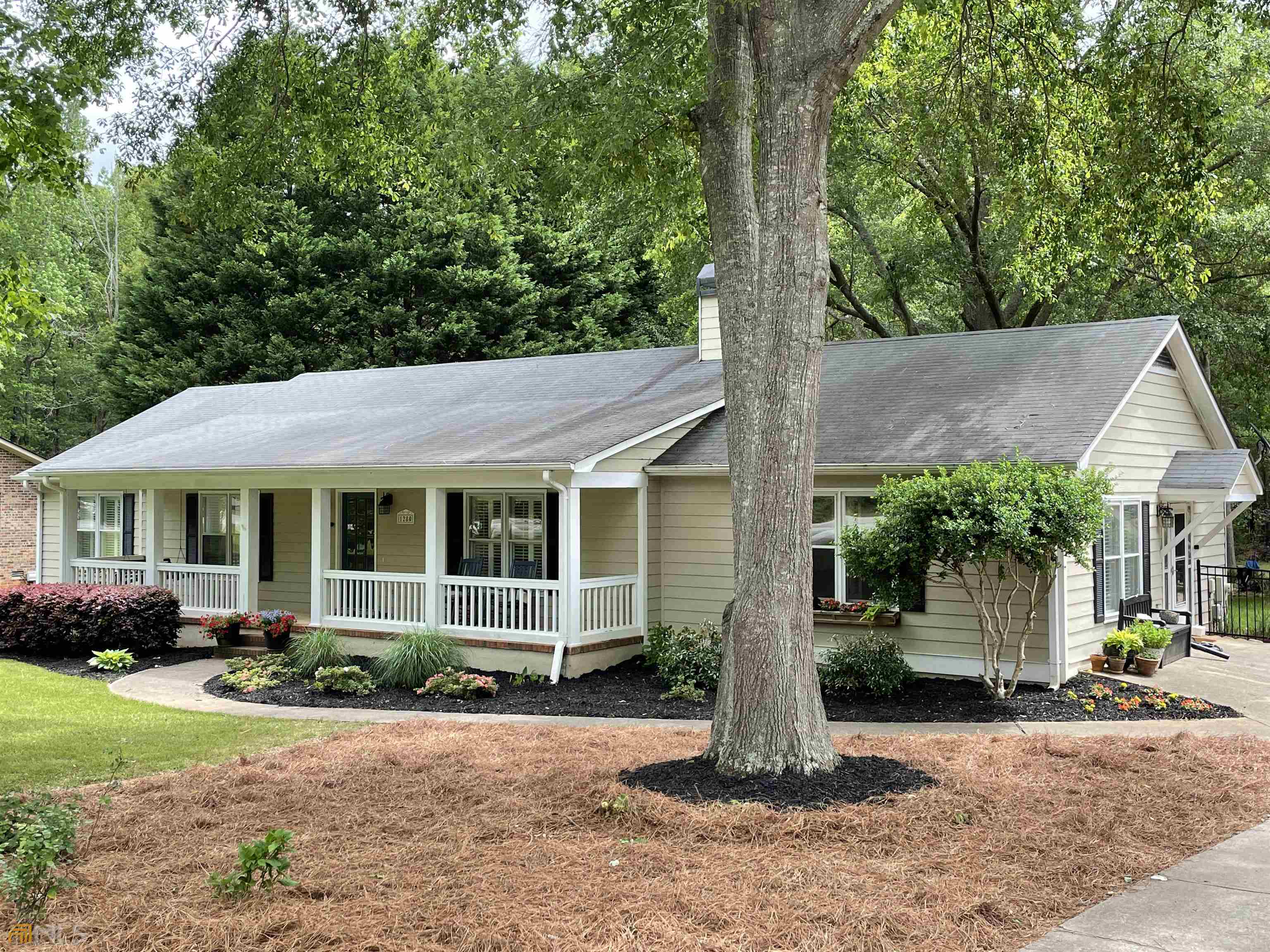1280 Trailwood Drive